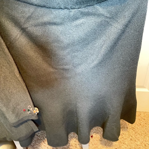 SALE!!! Beautiful knit suit by J.S.S. Will fit size 12-16. Color is dark olive. - Picture 3 of 3